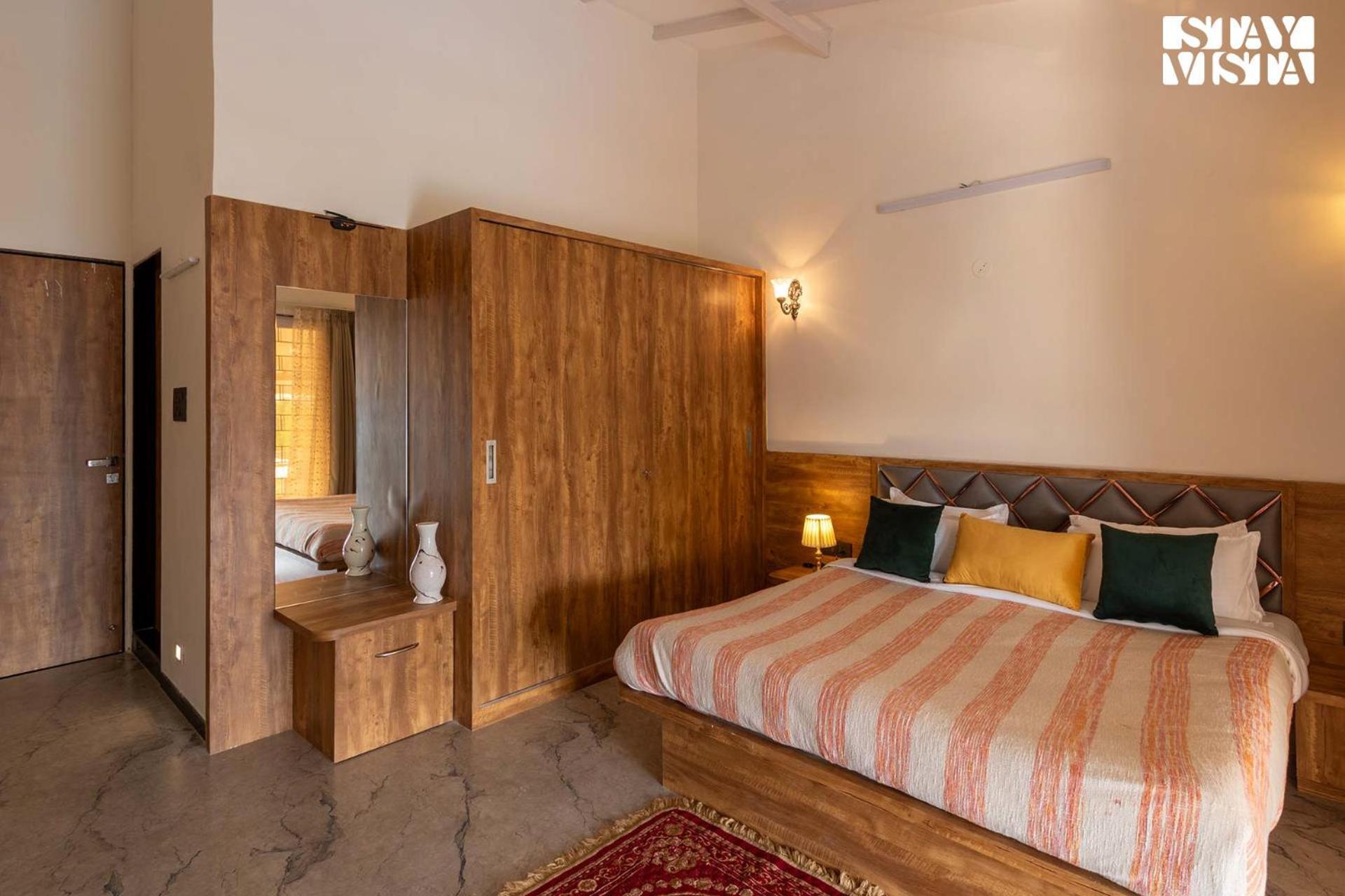 Stayvista'S Harvest Haven - Pool-View Villa With Deck & Machan Near Sula Nashik Dış mekan fotoğraf