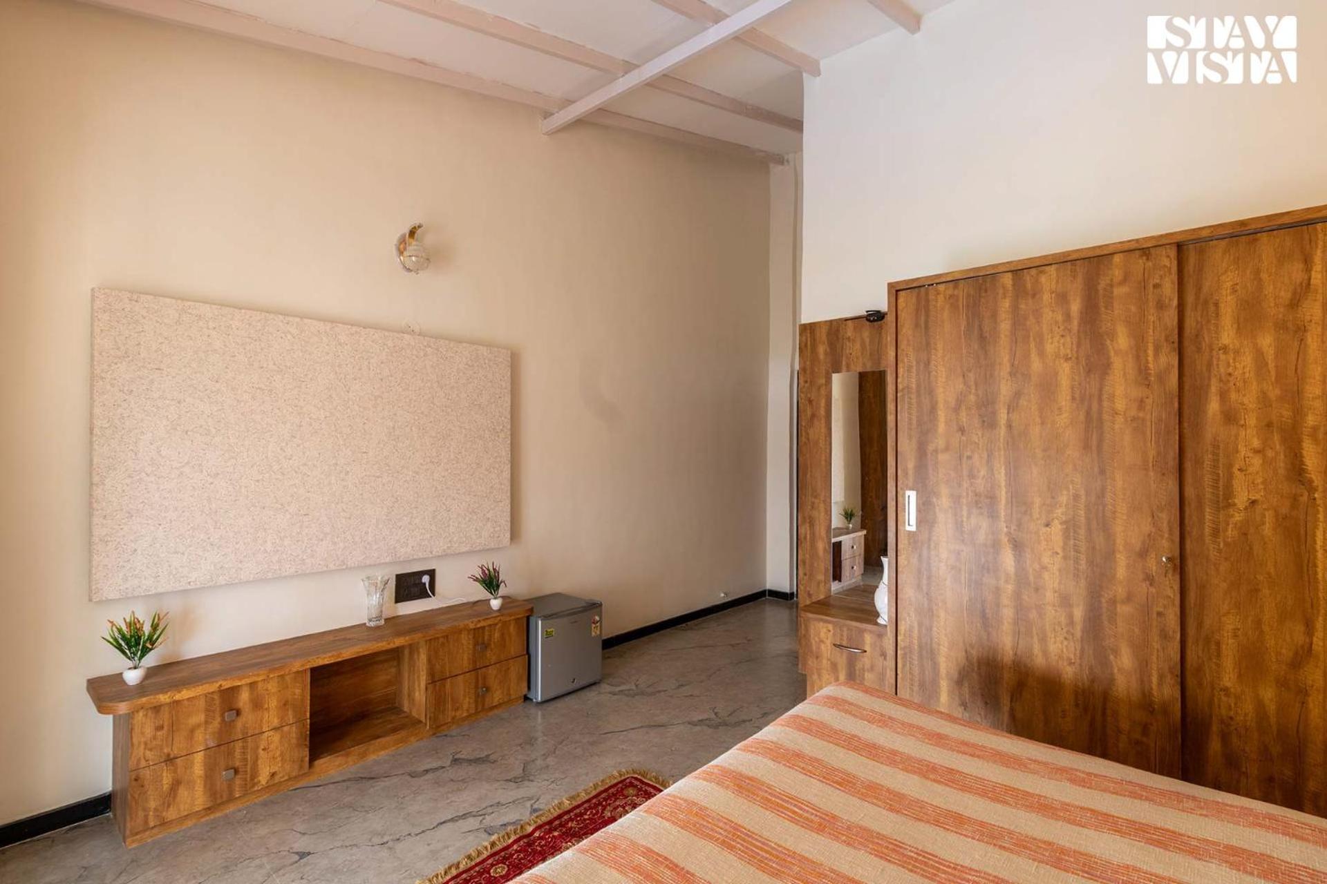 Stayvista'S Harvest Haven - Pool-View Villa With Deck & Machan Near Sula Nashik Dış mekan fotoğraf
