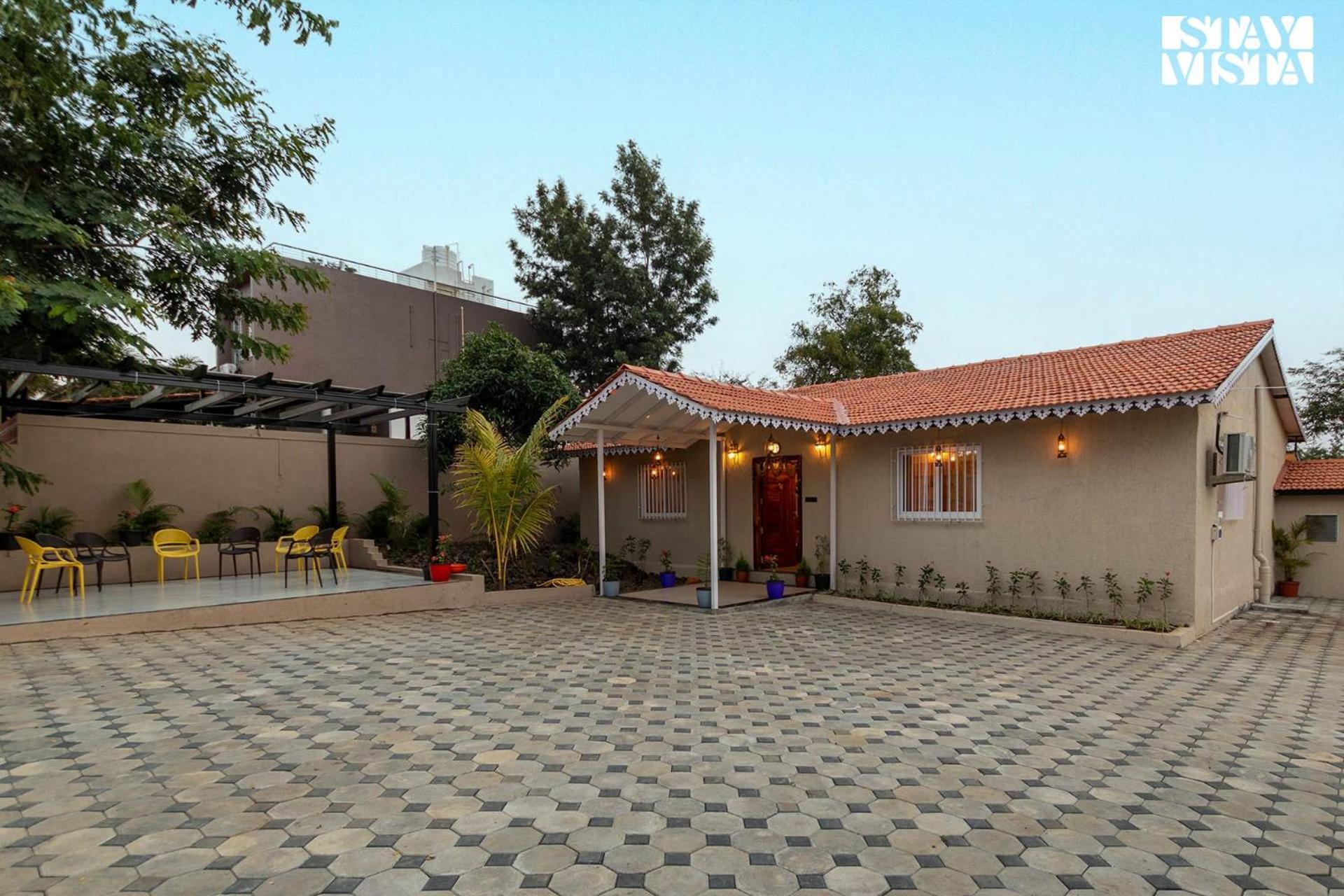 Stayvista'S Harvest Haven - Pool-View Villa With Deck & Machan Near Sula Nashik Dış mekan fotoğraf